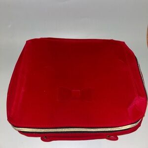 Euc Estée Lauder train case